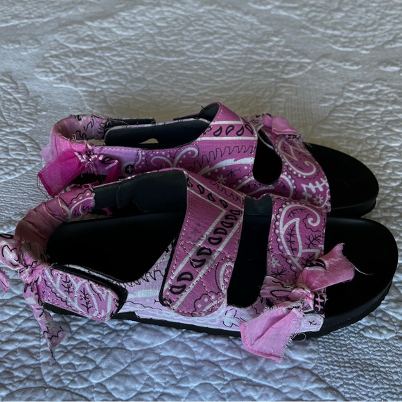 Arizona Love Apache Pink Bandana Sandals Size 41 - Picture 4 of 5
